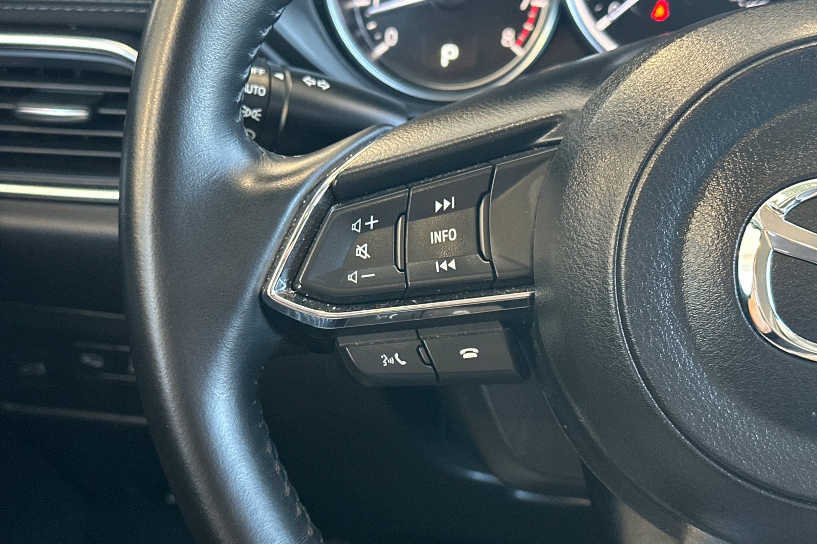 Used 2025 MAZDA CX-5 AWD 2.5 S w/ Preferred Package image 31