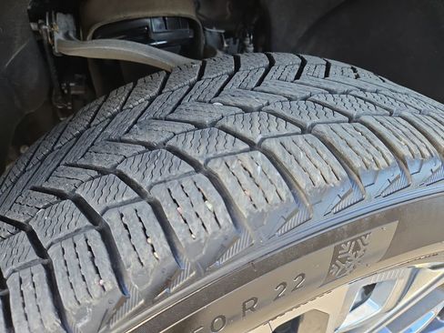 Used 2023 GMC Sierra 1500 Denali Ultimate image 11