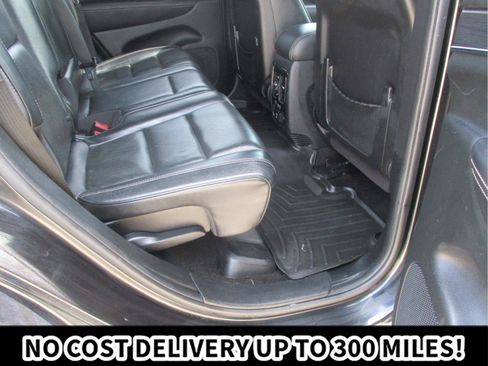 Used 2015 Jeep Grand Cherokee Overland w/ Advanced Technology Group AWD/4WD image 12
