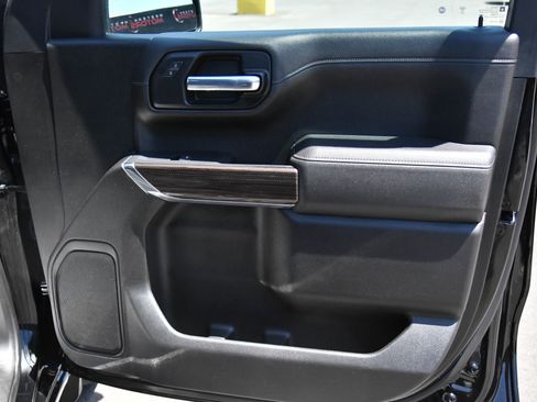 Used 2022 Chevrolet Silverado 1500 LT RWD image 42