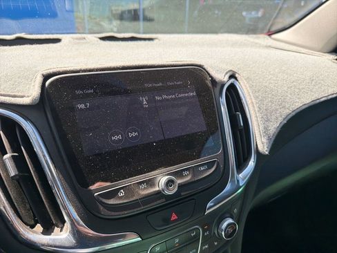 Used 2020 Chevrolet Equinox Premier image 8