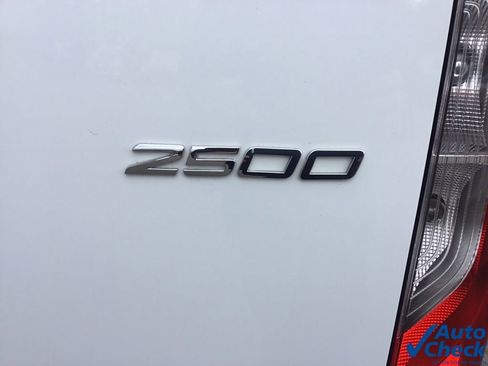 Used 2022 Mercedes-Benz Sprinter 2500 image 18