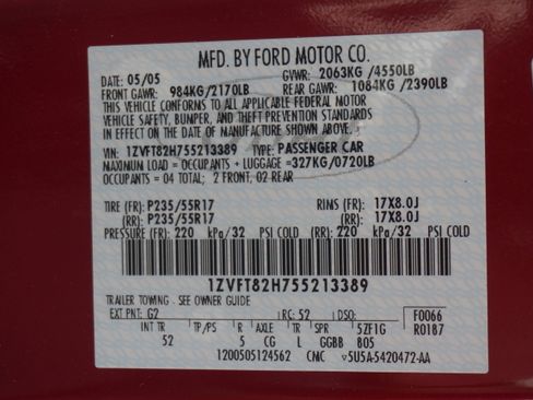 Used 2005 Ford Mustang GT image 28