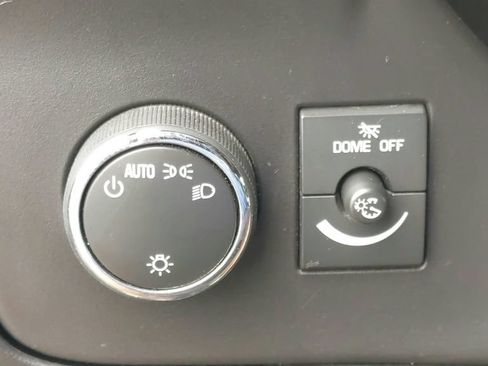 Used 2019 Chevrolet Express 3500 Extended w/ Driver Convenience Package RWD image 29