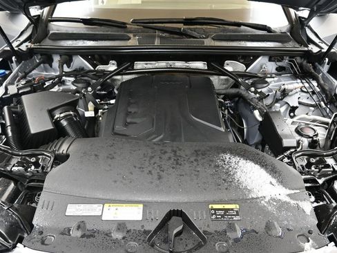 Certified 2025 Audi Q5 Premium Plus w/ Premium Plus image 9