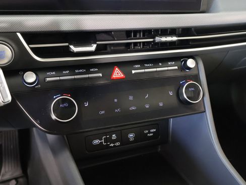 Certified 2025 Hyundai Sonata SEL image 7