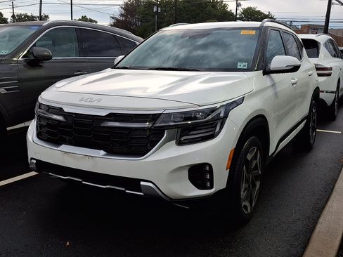 Used 2024 Kia Seltos SX AWD/4WD image 5