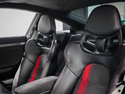 Used 2018 Porsche 911 GT3 RWD image 34