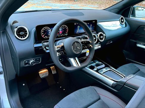New 2026 Mercedes-Benz GLA 250 4MATIC image 10