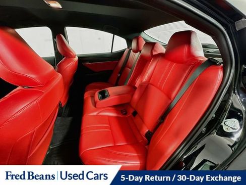 Used 2025 Toyota Camry SE AWD/4WD image 28