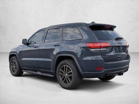 Used 2017 Jeep Grand Cherokee Trailhawk AWD/4WD image 5