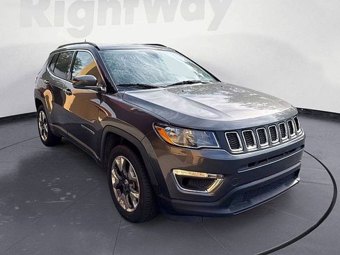Used 2018 Jeep Compass Limited w/ Navigation Group image 7