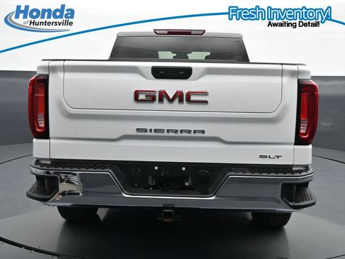 Used 2025 GMC Sierra 1500 SLT AWD/4WD image 8