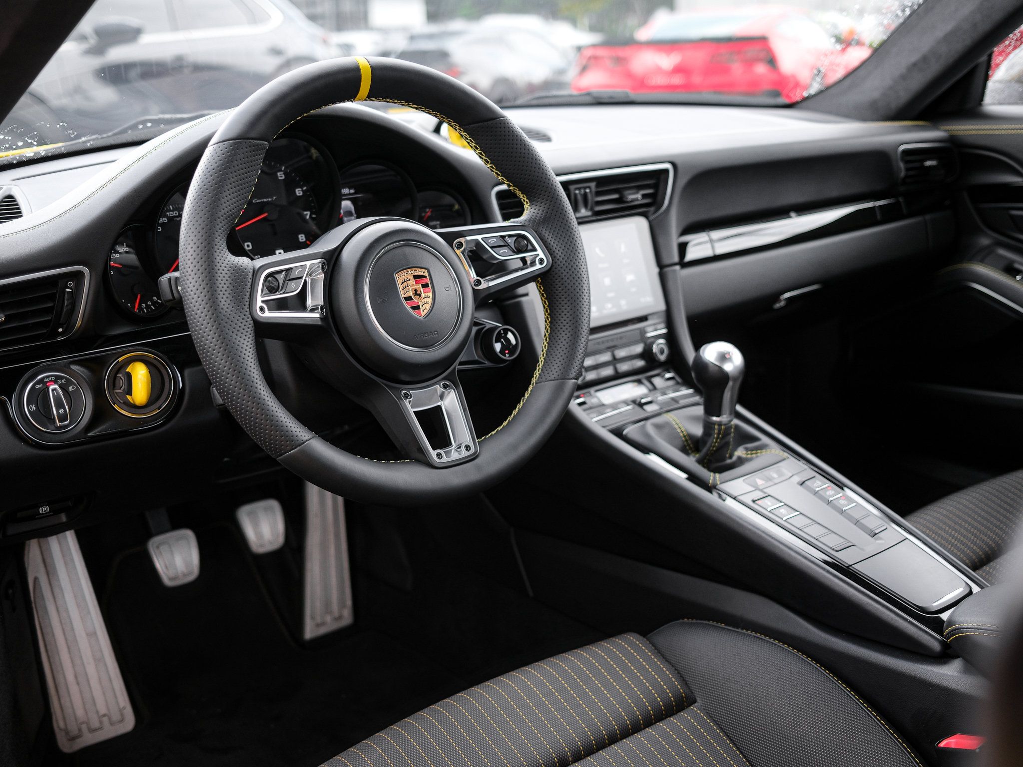 Used 2018 Porsche 911 Carrera T RWD image 17