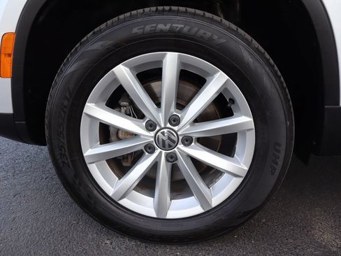 Used 2017 Volkswagen Tiguan Wolfsburg Edition AWD/4WD image 41