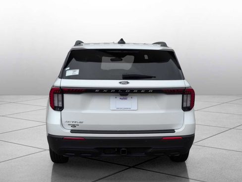 New 2026 Ford Explorer Active image 4