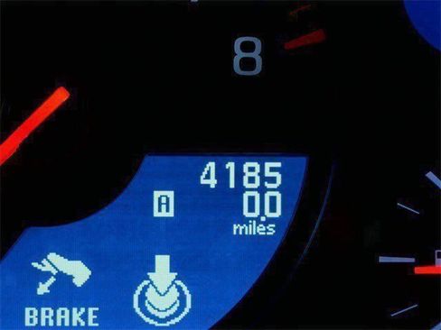 Used 2023 Nissan GT-R Premium w/ Premium Interior Package image 22