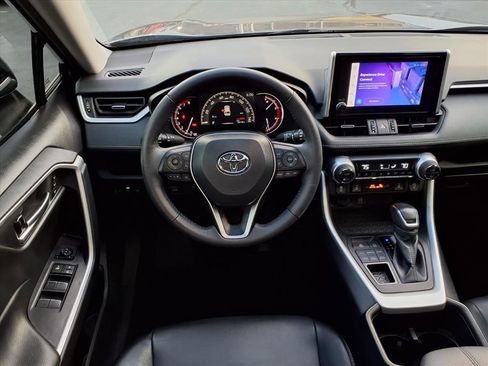 Used 2024 Toyota RAV4 XLE Premium image 13