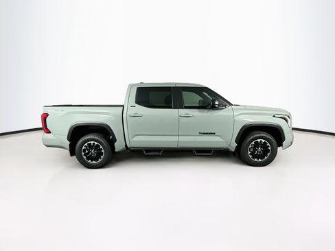 Used 2025 Toyota Tundra SR5 w/ TRD Off-Road Package AWD/4WD image 10