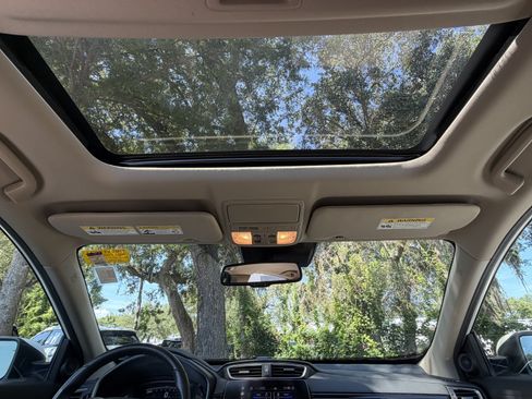 Used 2017 Honda CR-V EX-L image 37