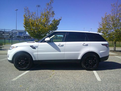 Used 2016 Land Rover Range Rover Sport HSE image 24