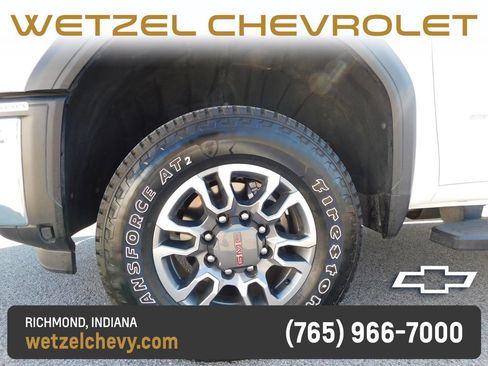 Used 2025 GMC Sierra 2500 SLT w/ Texas SLT Premium Package AWD/4WD image 17