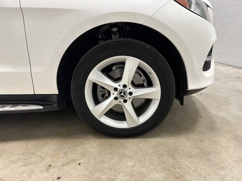 Used 2017 Mercedes-Benz GLE 350 4MATIC image 13