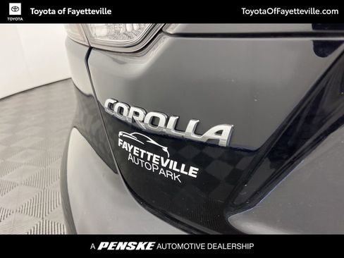 Used 2024 Toyota Corolla LE image 18