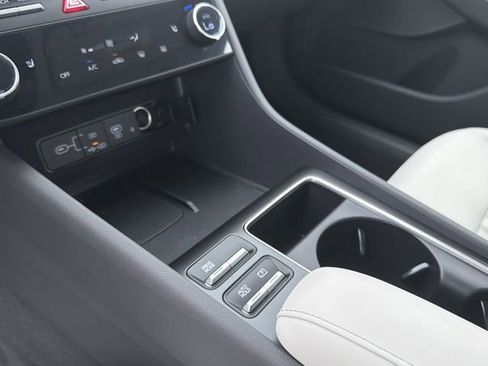 New 2026 Hyundai Sonata SEL FWD image 31