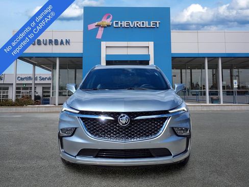 Used 2024 Buick Enclave Avenir w/ Avenir Technology Package AWD/4WD image 2