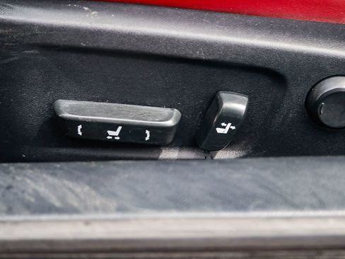 Used 2016 Lexus RC 200t image 22