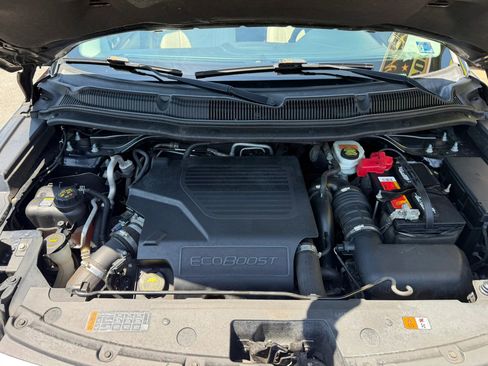 Used 2016 Ford Explorer Platinum AWD/4WD image 33
