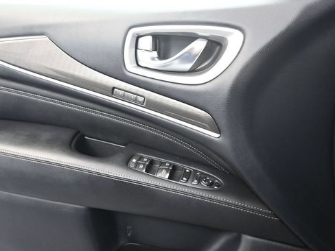 Used 2020 INFINITI QX60 Luxe w/ Essential Package AWD/4WD image 13