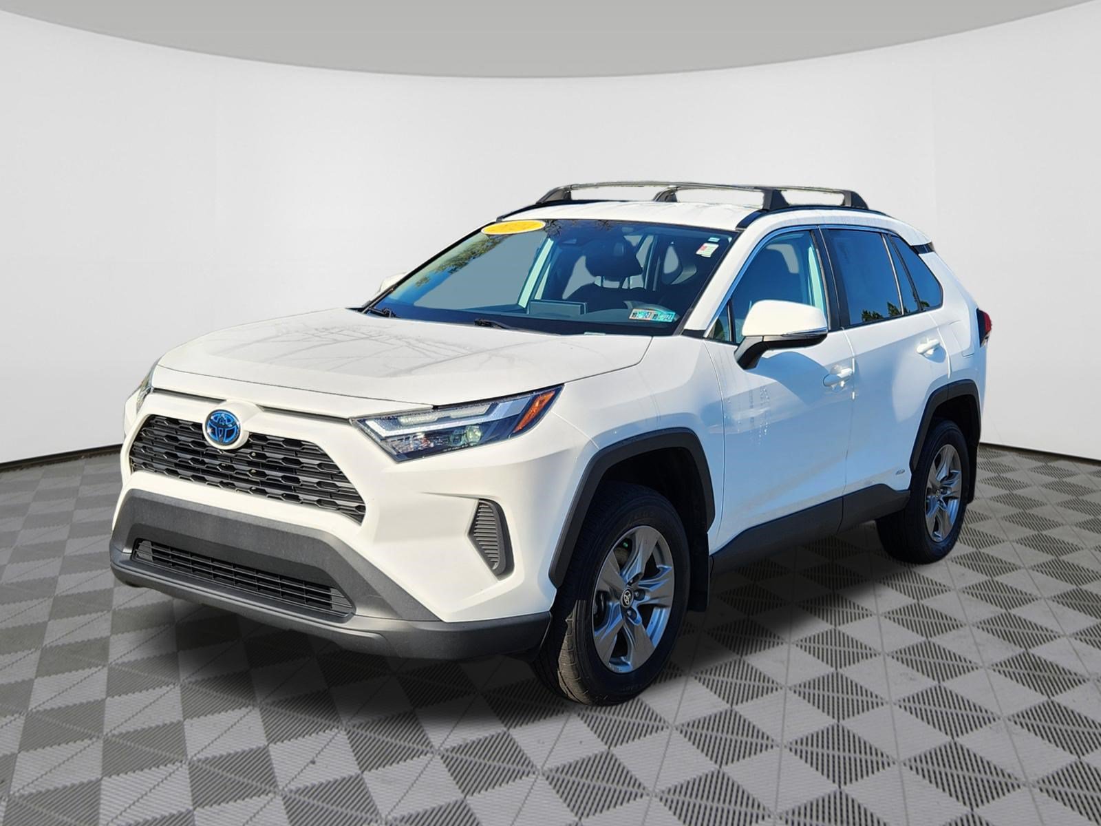Used 2024 Toyota RAV4 XLE w/ Weather Package AWD/4WD image 2