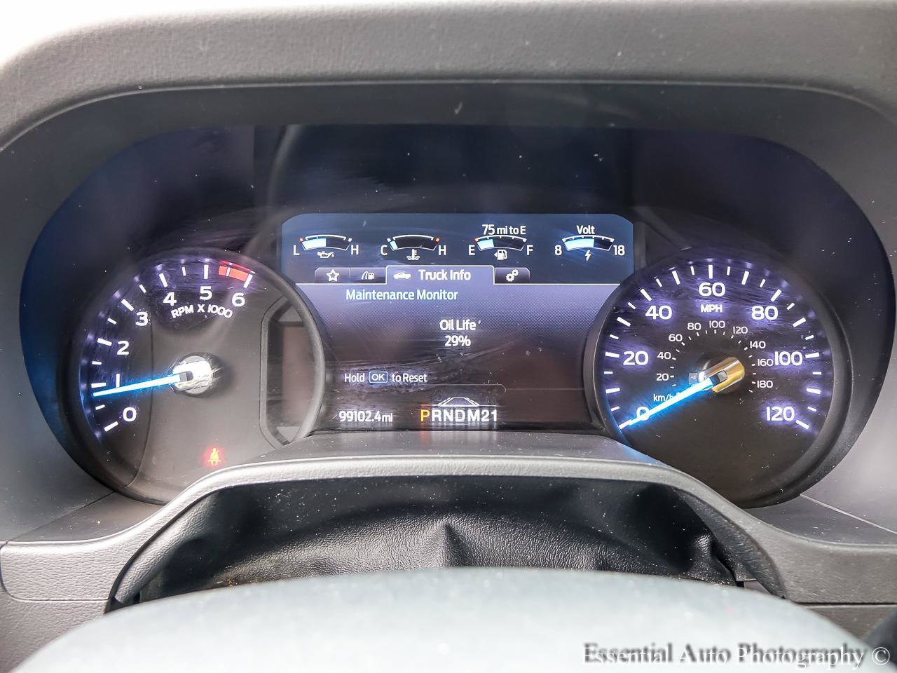 Used 2022 Ford E-350 and Econoline 350 Super Duty RWD image 11