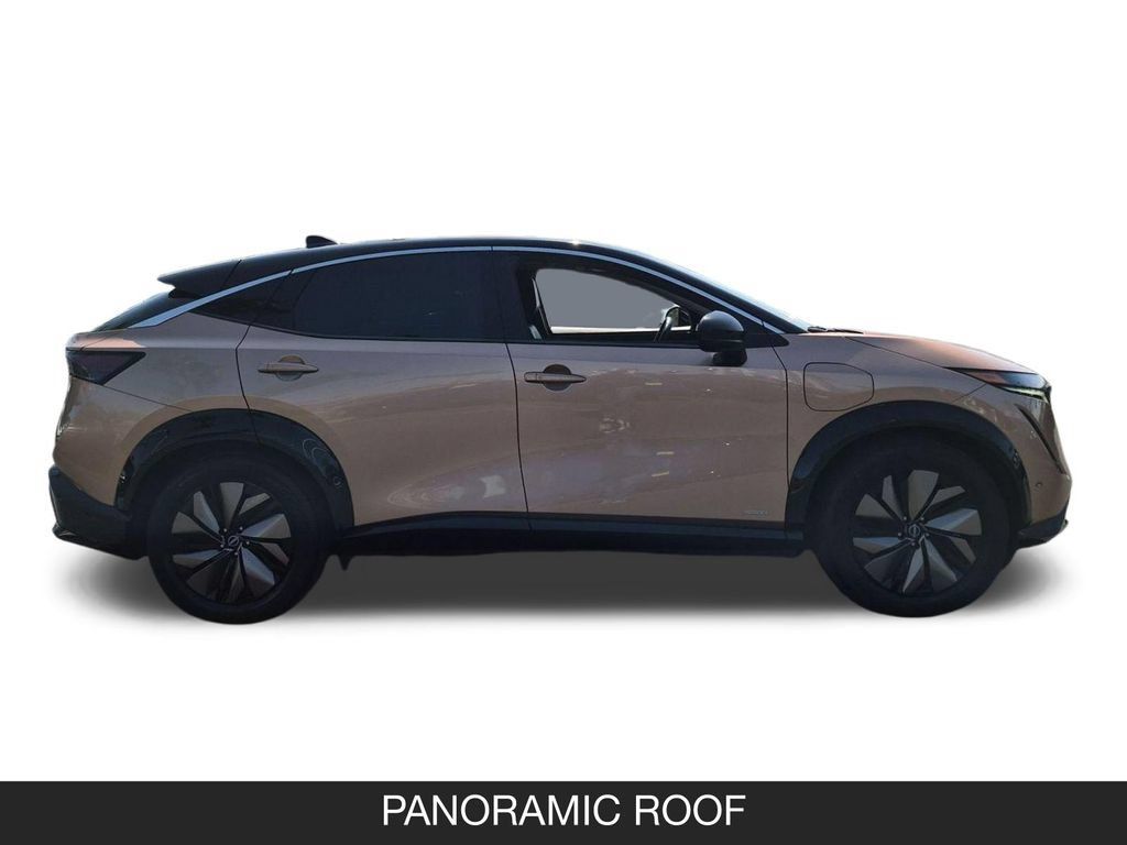 Used 2023 Nissan Ariya FWD image 6