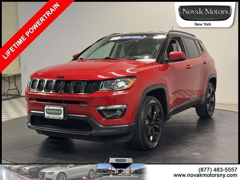 Used 2021 Jeep Compass Latitude image 4