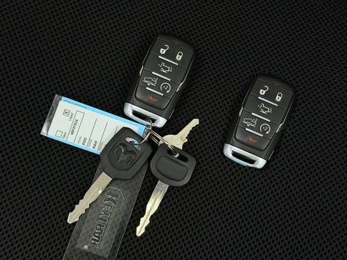 Used 2022 RAM 1500 Limited AWD/4WD image 12
