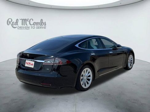 Used 2017 Tesla Model S 60 RWD image 5