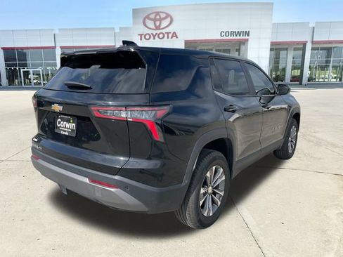 Used 2026 Chevrolet Equinox LT AWD/4WD image 5