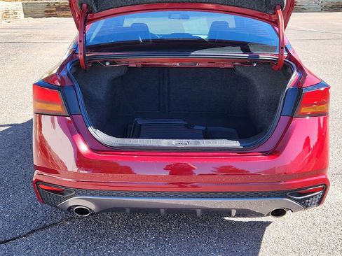 Used 2019 Nissan Altima 2.5 SR w/ SR Premium Package image 15