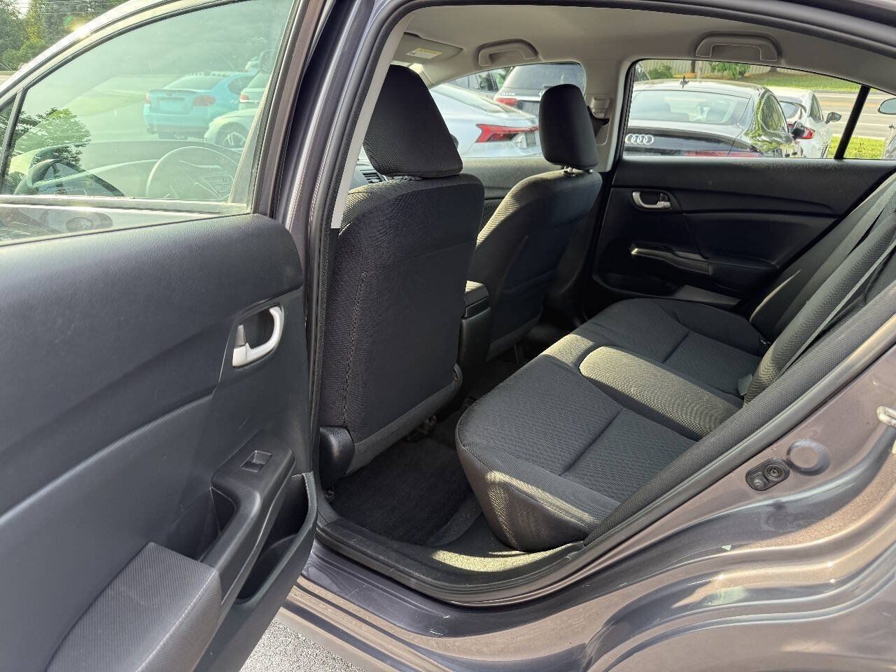 Used 2015 Honda Civic SE image 16