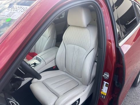 Used 2023 BMW X6 xDrive40i w/ Premium Package image 10