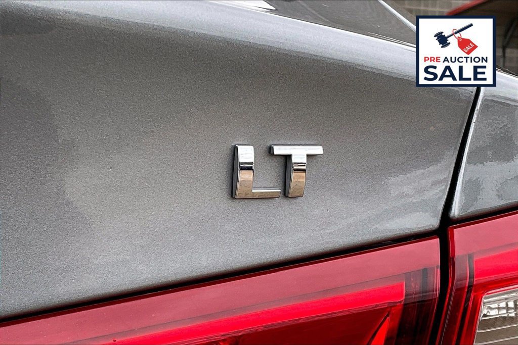 Used 2023 Chevrolet Malibu LT FWD image 8