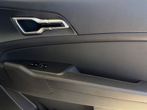 New 2026 Kia Sportage LX FWD image 20