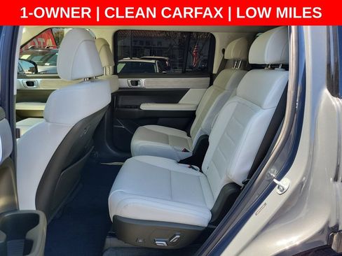 Used 2025 Hyundai Santa Fe Calligraphy AWD/4WD image 17
