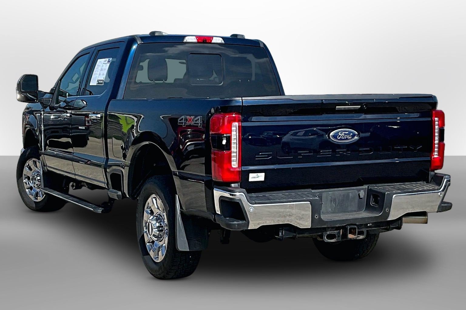 Used 2023 Ford F250 Lariat w/ Lariat Ultimate Package AWD/4WD image 10