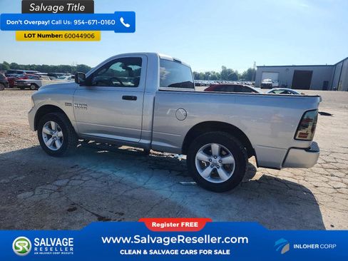 Used 2014 RAM 1500 Express RWD image 3