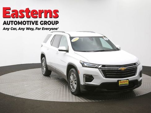 Used 2022 Chevrolet Traverse LT image 53