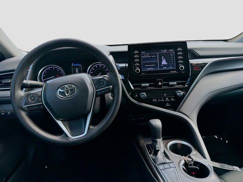 Used 2023 Toyota Camry LE w/ Convenience Package image 18